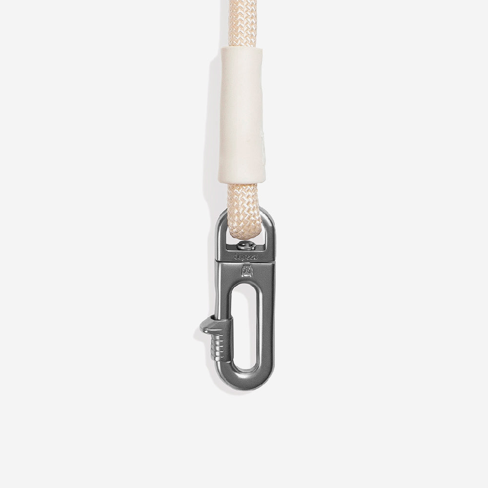 Hands Free Leash Vanilla